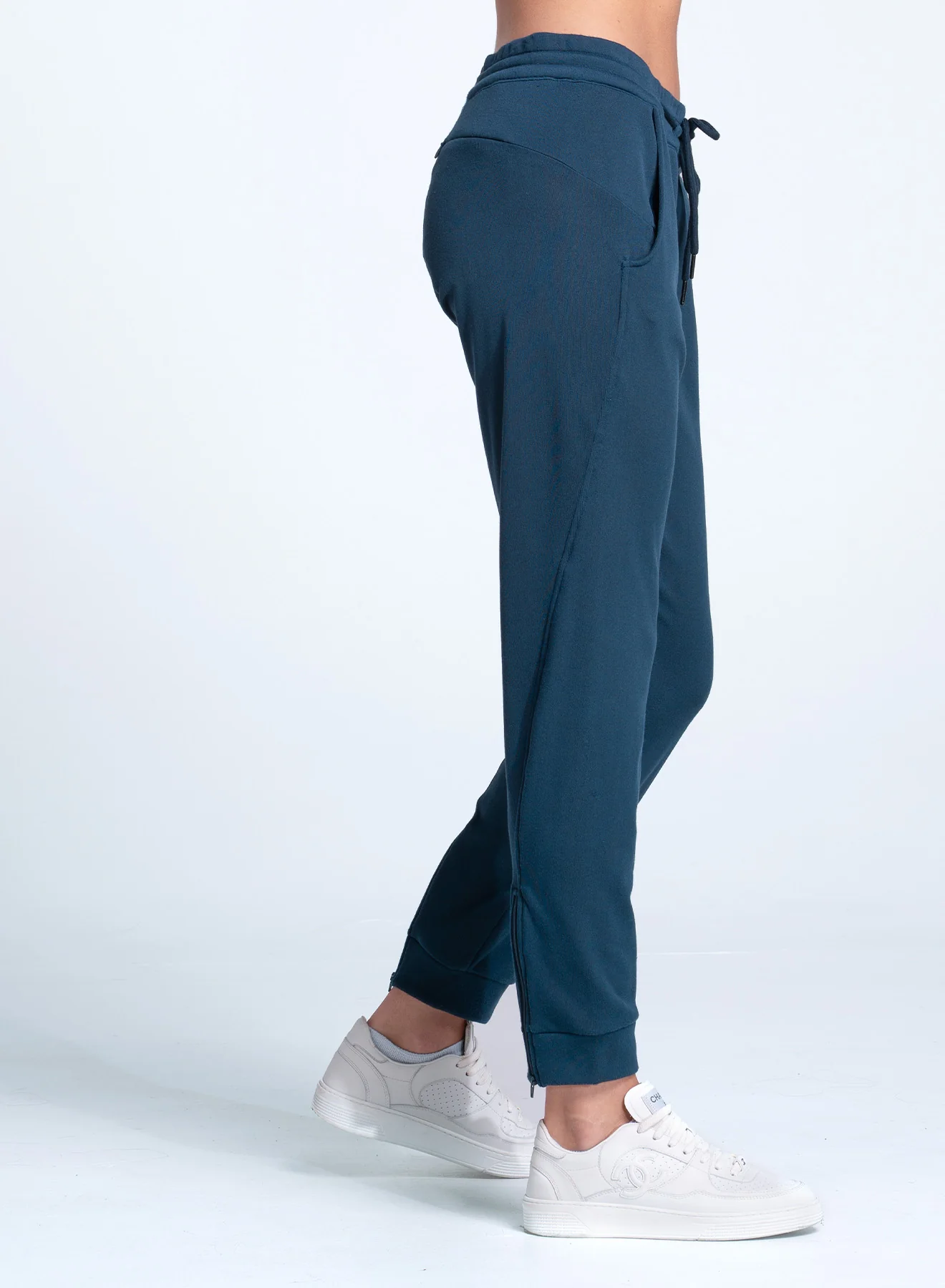 Essential Jogger - Image 2