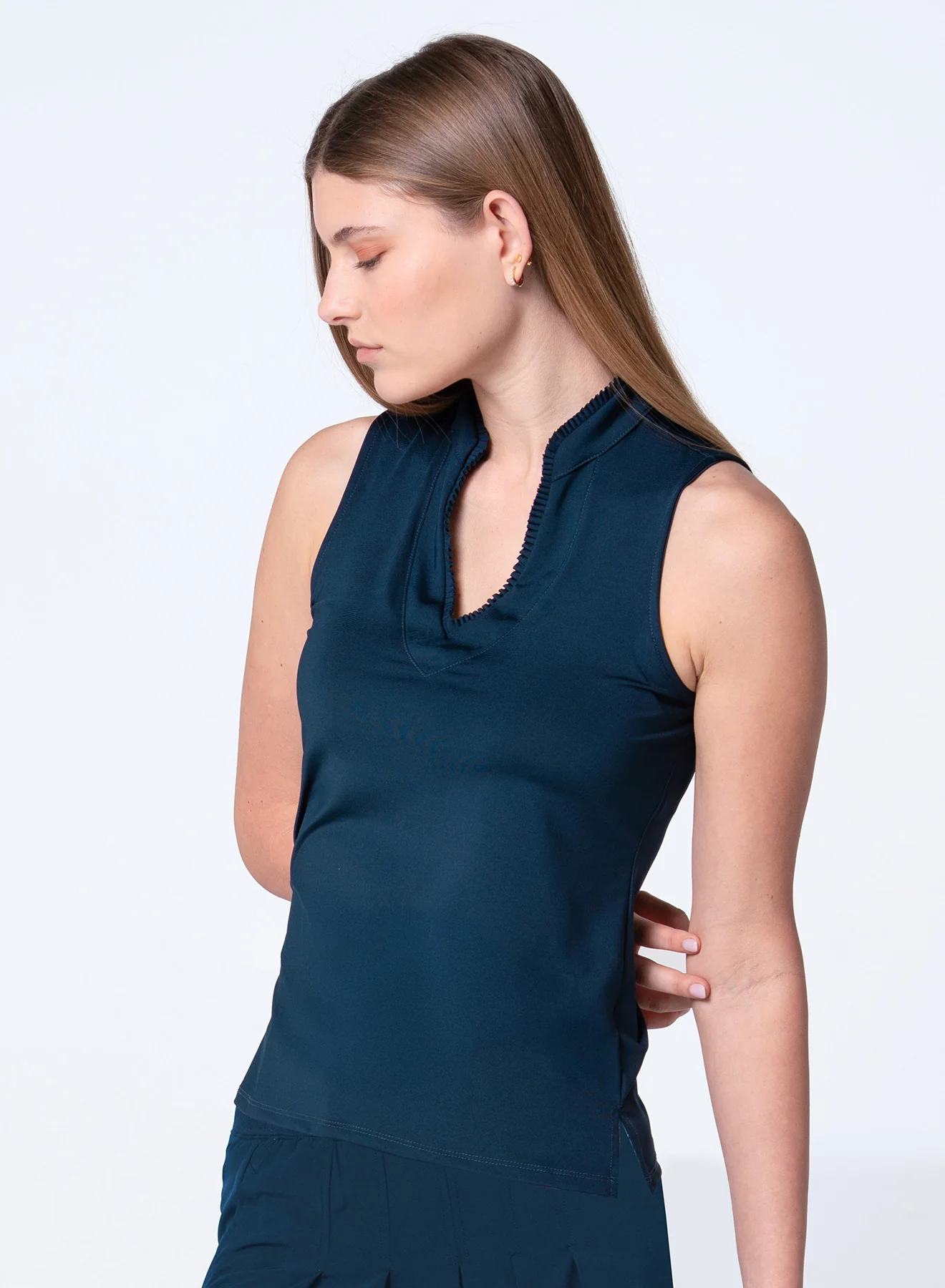 Pleated Placket Sleeveless - Image 3