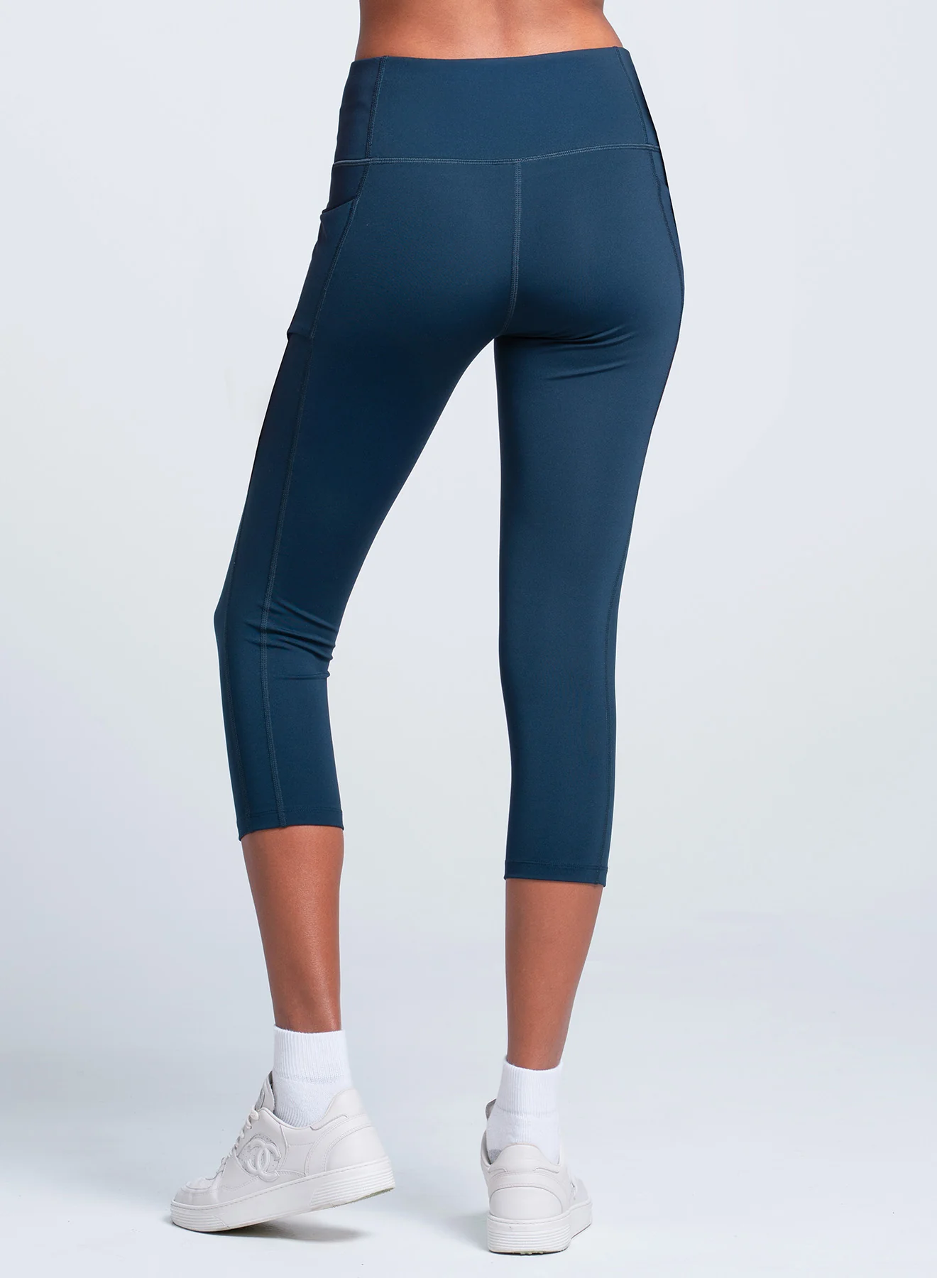 Power Play Capri - Image 4