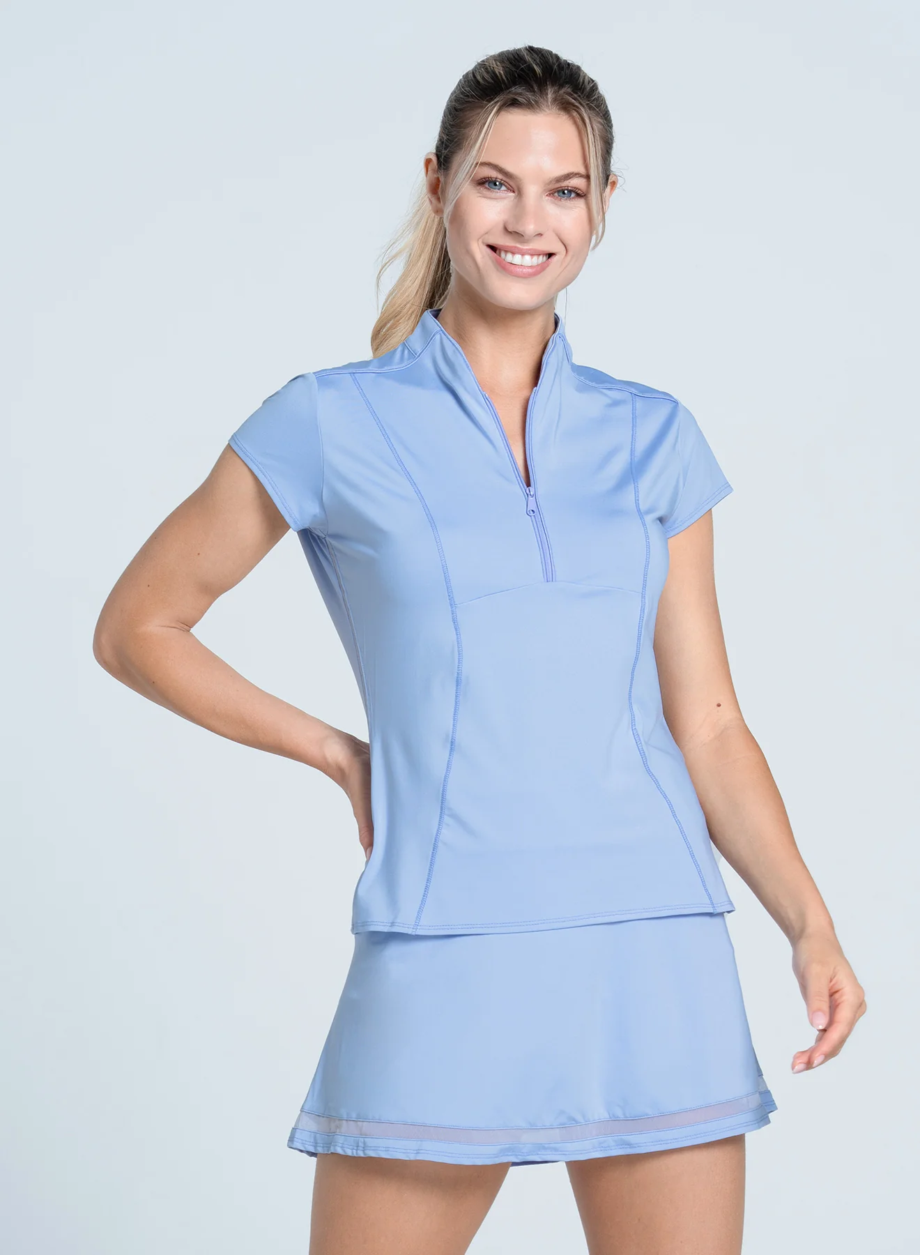 Swing Zip Short Sleeve