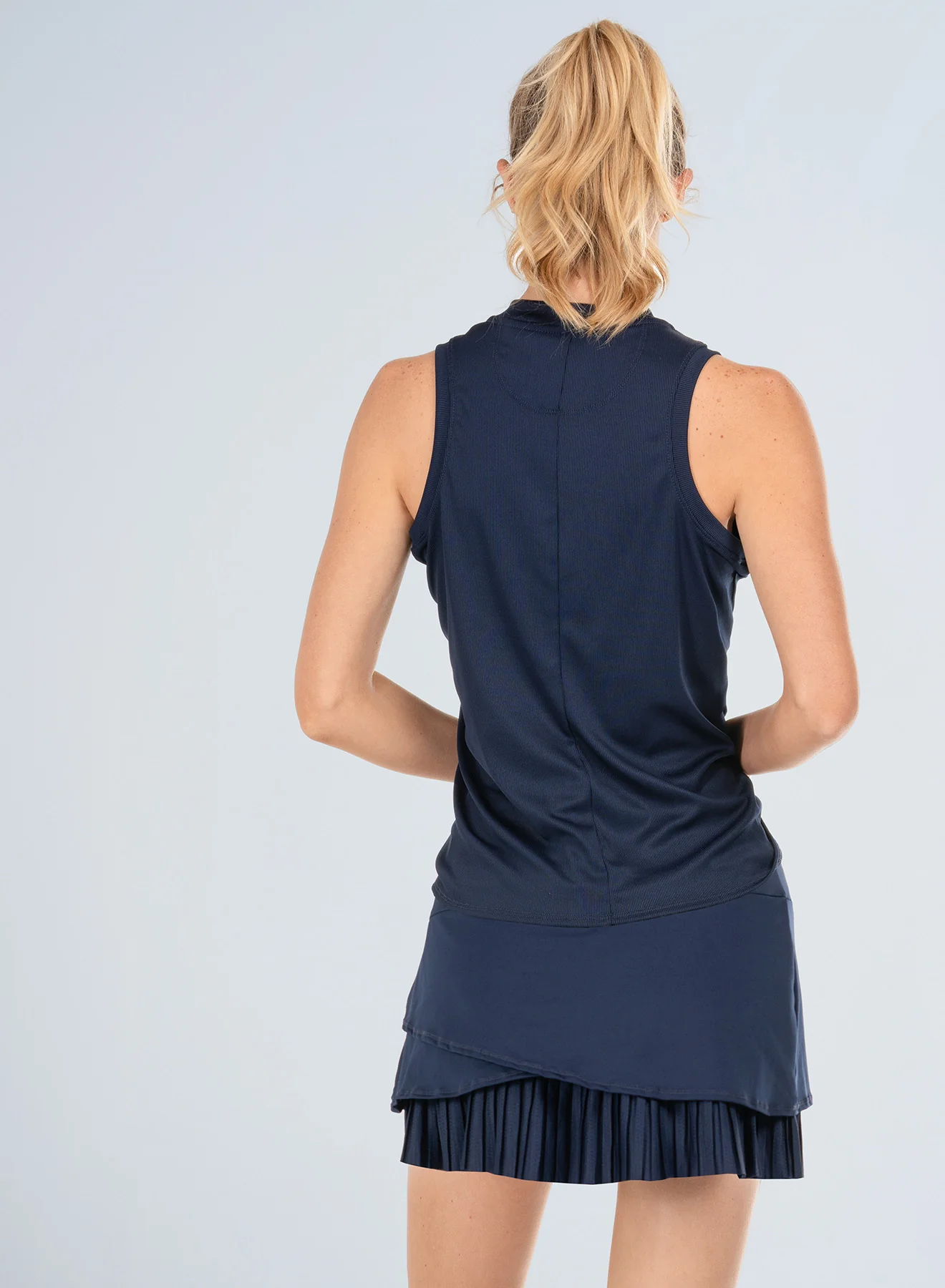Twist It Up Zip Tank - Image 4